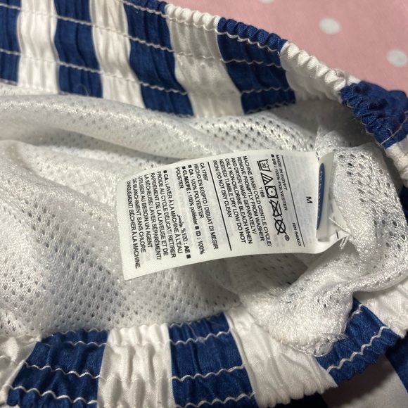 Old Navy Blue and White Striped Swim Shorts - Picture 3 of 3